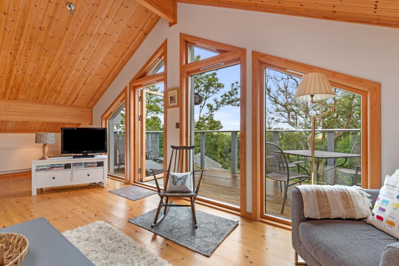 Lodge 5 Longbury - Luxury Lodge, Golf Course Views, Restaurant And Spa Facilites Penally Extérieur photo